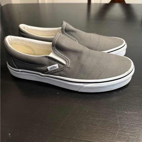 Vans Charcoal Slip-On Shoes men’s size 8 1/2, women’s size 10 - Picture 1 of 8